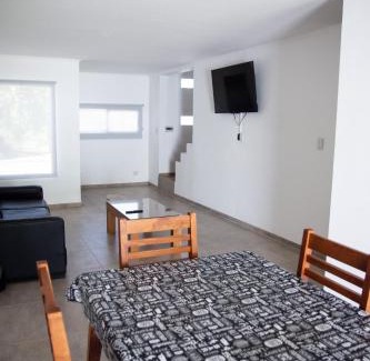 Victoria House | Maremi