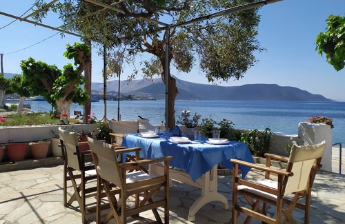 Nea Styra House | Margarita's house on the beach