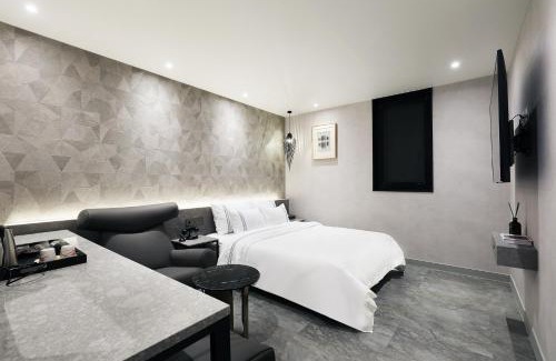 Chungju Hotel | Mari Hotel