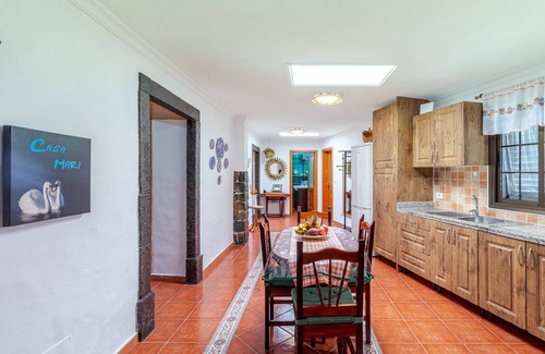 Moya Ski Chalet | Mari House With Jacuzzi and BBQ by CanariasGetaway