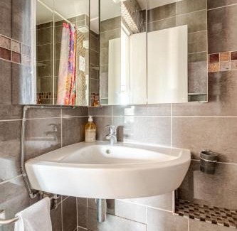 Rueil-Malmaison Apartment | Maria’s place