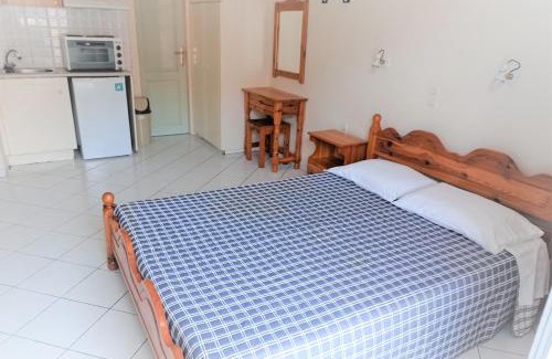 Lefkada Town Apartment | Marias apartment with balcony in Lefkada town