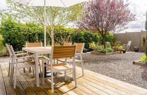 East Horrington House | Marigold