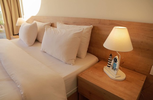 Damour Resort | Marimba Hotel