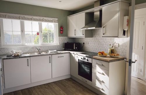 Camber House | Marine House