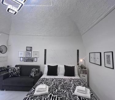 Montecalvario Apartment | Marinella House Napoli centro Piazza Dante