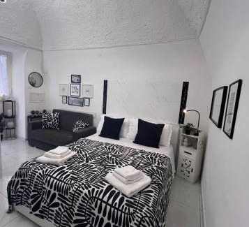 Montecalvario Apartment | Marinella House Napoli centro Piazza Dante