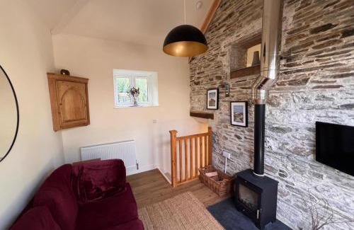Clearbrook Apartment | Maristow Cottages, overlook Tamar Valley Dartmoor