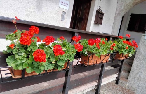 Cavedine House | MARIVA HOLIDAYHOME