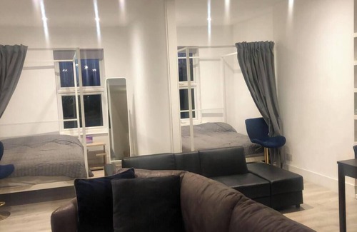 Long Eaton Apartment | Market Place Retreat in Nottingham