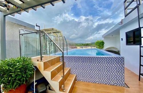 Mogpog Hotel | Marketpoint Hotel