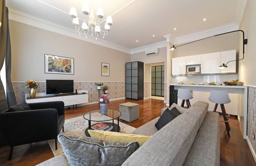Zagreb Apartment | Markiz Royal 4* - NEW, city center, very classy, 2 min walk to the Main square