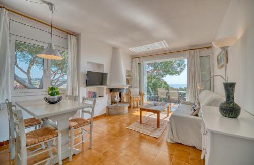 Calella de Palafrugell Apartment | Marquès de Camps