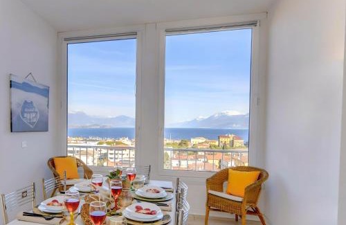 Desenzano del Garda Apartment | Marriott Window of Lake Family Apartment with Parking Spot DesenzanoLoft Official Partner Homes & Villas by Marriott Bonvoy