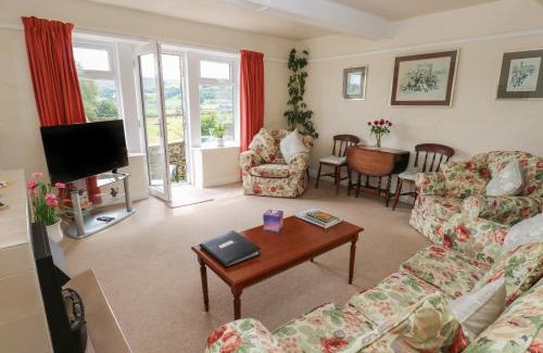 Oxenhope House | Marsh Cottage