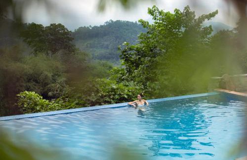 Rumtek Resort | Martam Village Resort