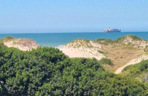 Bluewater Bay House | Martha's Guesthouse