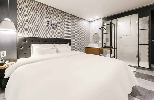 Miryang Hotel | Martin Hotel