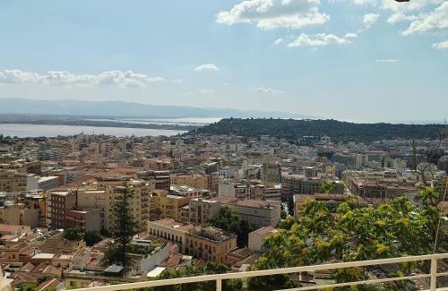 Historic Castle District Apartment | Martini Time, panoramic terrace on the castle walls