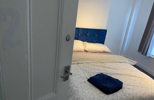 Tunstall House | Marvellous Room 2