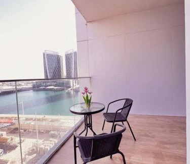 Abu Dhabi Apartment | Maryah Island 1 Bed Junior Next to Cleveland Hospital by Central Stay