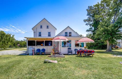 Deal Island House | Maryland Retreat Walk to Bay, Beach and Boat Ramp!