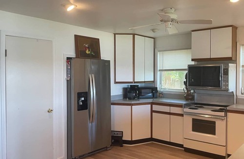 Nanjemoy Cottage | Maryland Waterfront Cottage, private Dock, Pet Friendly, Wifi