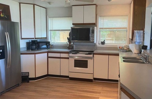 Nanjemoy Cottage | Maryland Waterfront Cottage, private Dock, Pet Friendly, Wifi