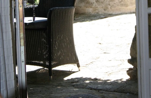 Montaren-et-Saint-Mediers Cottage | Mas d'Oléandre is a Provencal farmhouse situated in a small hamlet.