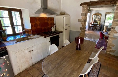 Aubussargues House | MAS DE CAROLINE (UZES) Air-conditioning & Heated pool