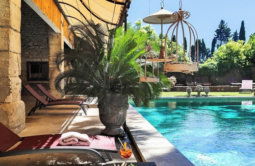 Tarascon Villa | Mas des Comtes de Provence