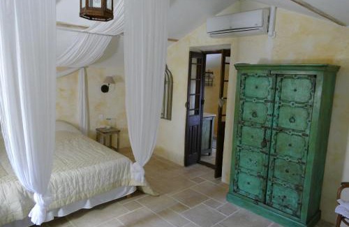 Orange Bed & Breakfast | Mas du Puits d'Amour