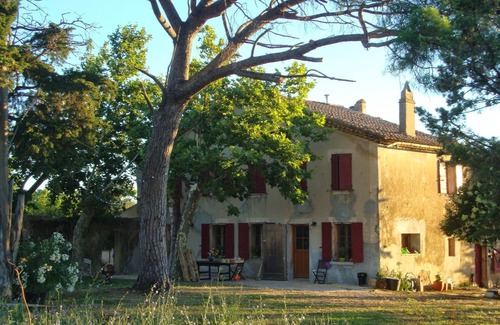 Le Pradet House | mas provensal 12 people 2 km from the sea