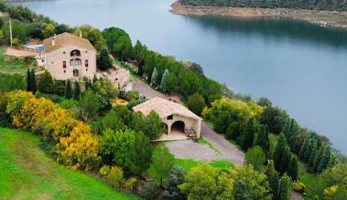 Foradada House | Masia Mas d'en Bosch Casa Rural Baronia de Rialb