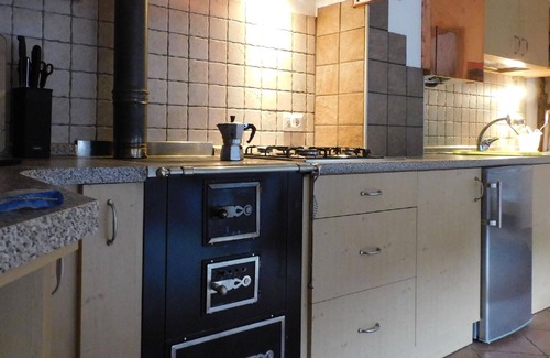 Frassilongo House | Maso Tòttn mountain chalet with views of the Dolomites