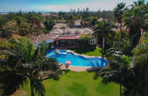 Campo Internacional Maspalomas Villa | Maspalomas Golfside Luxury Villa