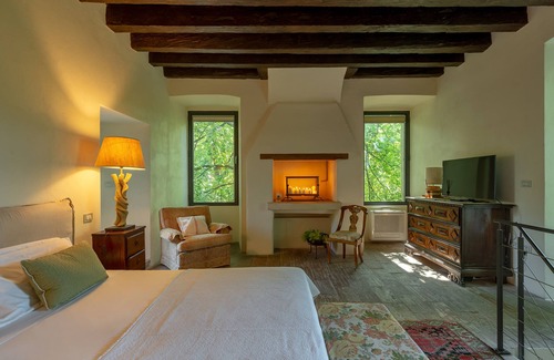 Historic Centre House | Massimago Wine Tower