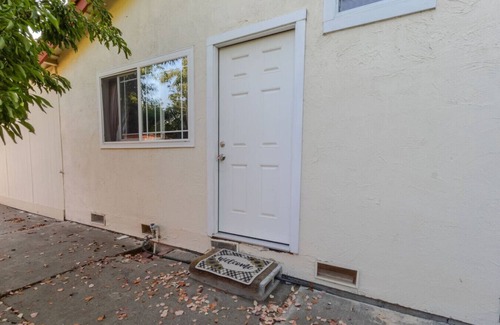 South San Jose House | Master bedroom, King bed ,private entry ,ensuite bath + kitchen access
