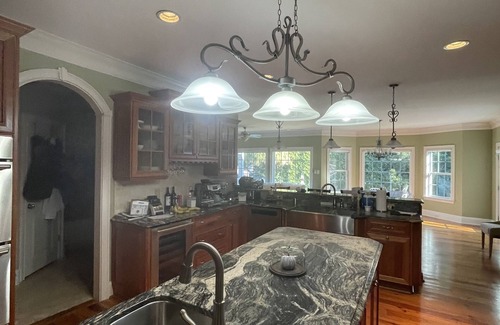 Martinez House | Masters Rental, 4-bedroom house in West Lake Country Club