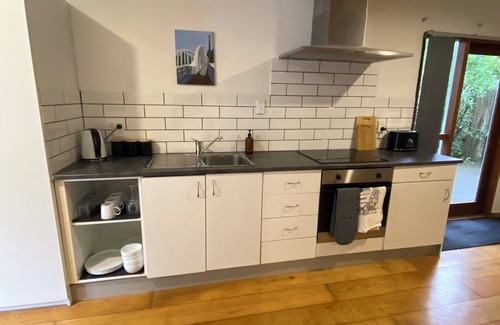 Whangaripo Apartment | Matakana Secluded Hideaway