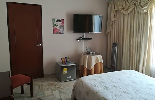 Palmira House | matrimonial room