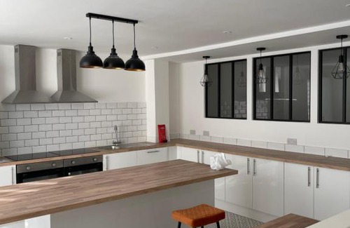 Northampton House | Matrix House Room 7