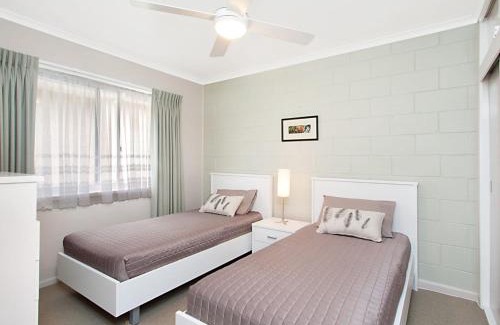 Coolangatta Apartment | Mavic Court Unit 4