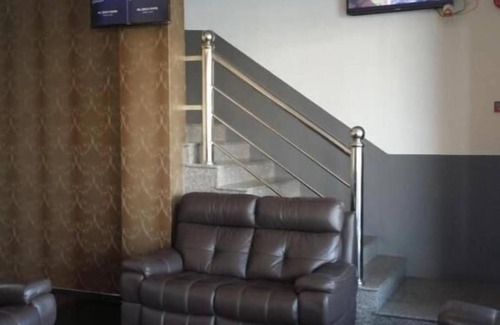 Bintulu House | Maxi Inn