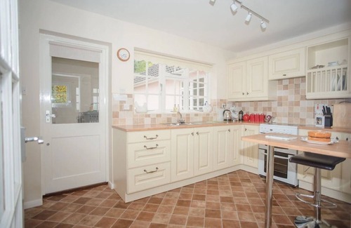 Porlock Cottage | Maxwelton 3 bedroom