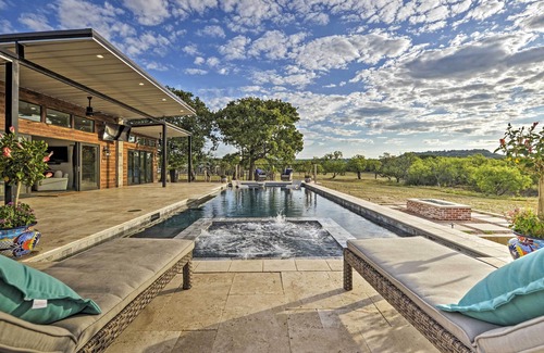 May House | May Ranch Retreat w/ Pool: Outdoor Paradise!