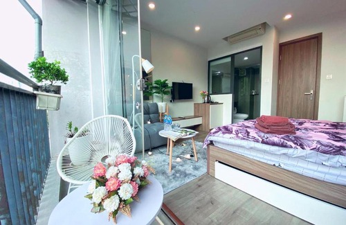 Hai Ba Trung House | May - Rooftop Sky view 01 sđt 09756-59323