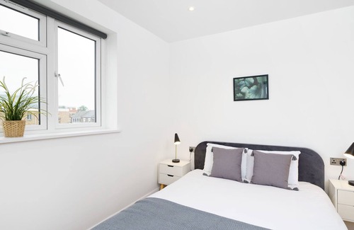 Leytonstone Apartment | Maya -2BR Stylishly Furnished & Spacious Apartment