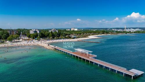 Marina Julia Apartment | MAYA's HOME