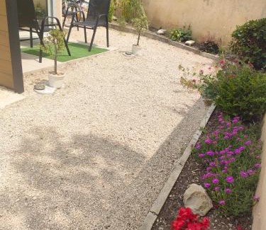 L'Isle-sur-la-Sorgue Apartment | Mayka